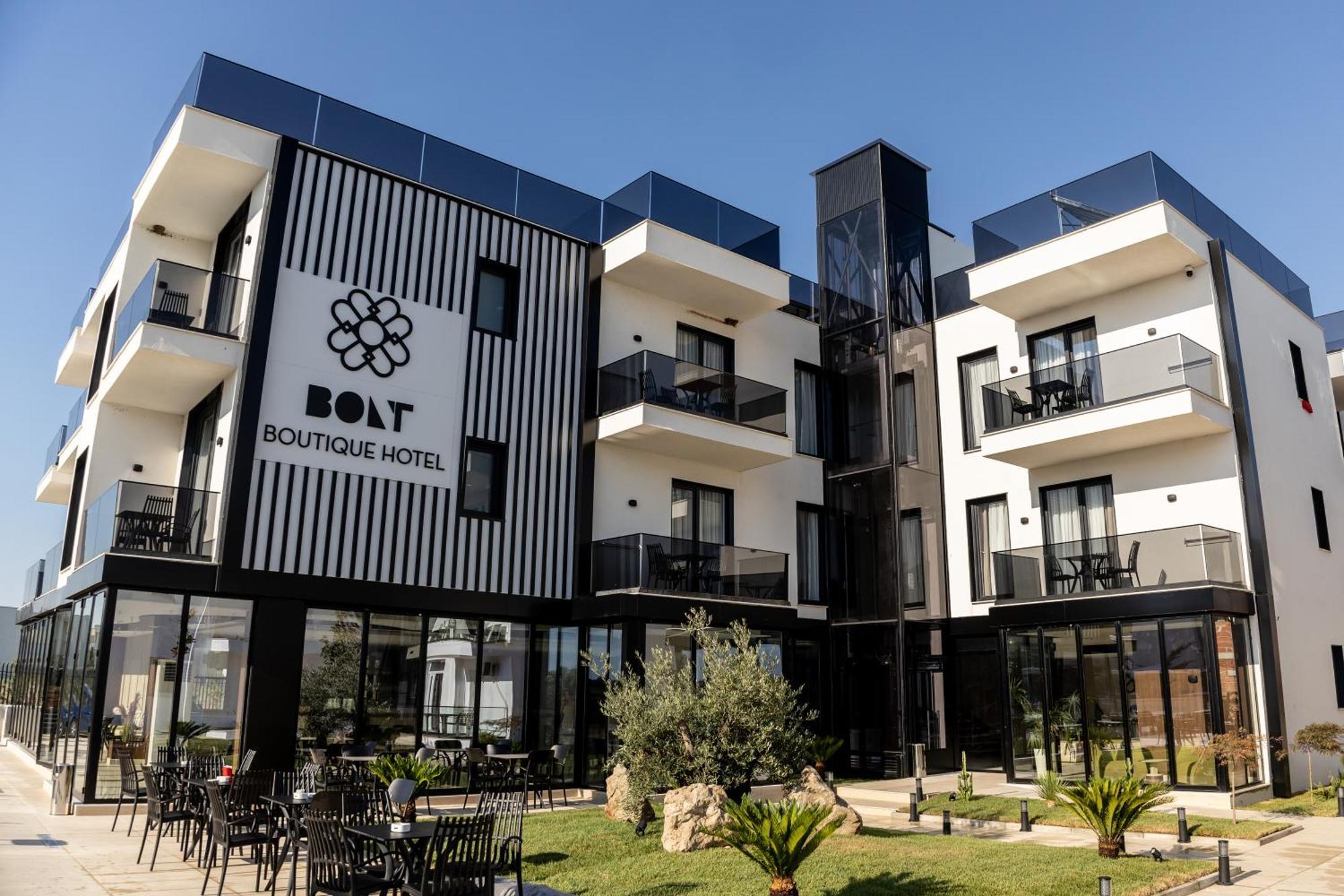 Bolt Boutique Hotel Lezhë Exterior foto