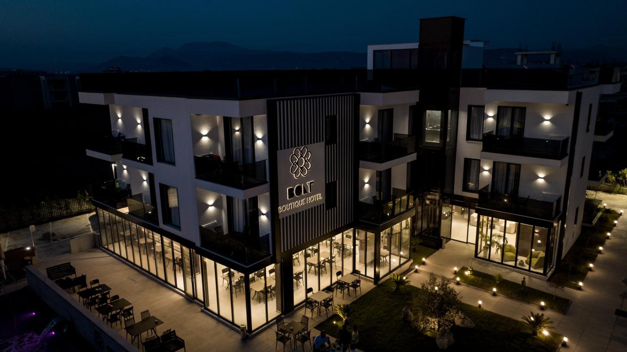 Bolt Boutique Hotel Lezhë Exterior foto